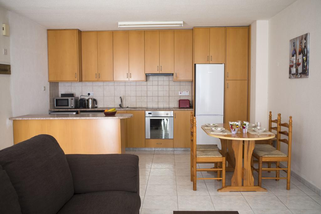 Ambelones Apartments Pissoúri Extérieur photo