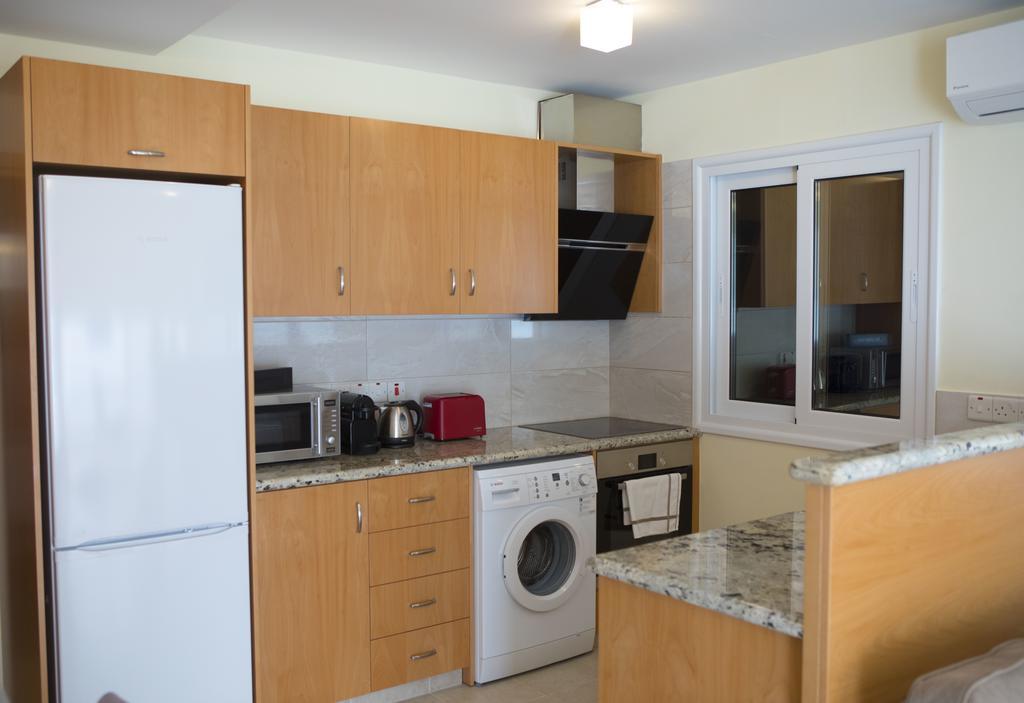 Ambelones Apartments Pissoúri Extérieur photo